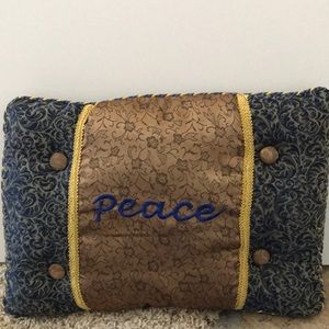 Peace pillow